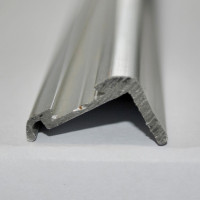 Крайня рейка FR 210/110
