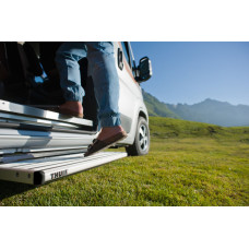 Thule Slide-Out Step V18 12V 89370
