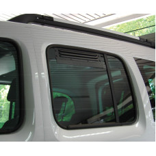  Вентиляційна решітка заднього скла Renault Kangoo, MB Citan