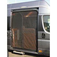 Москітна сітка Ducato 2007 року випуску, з серійним високим дахом